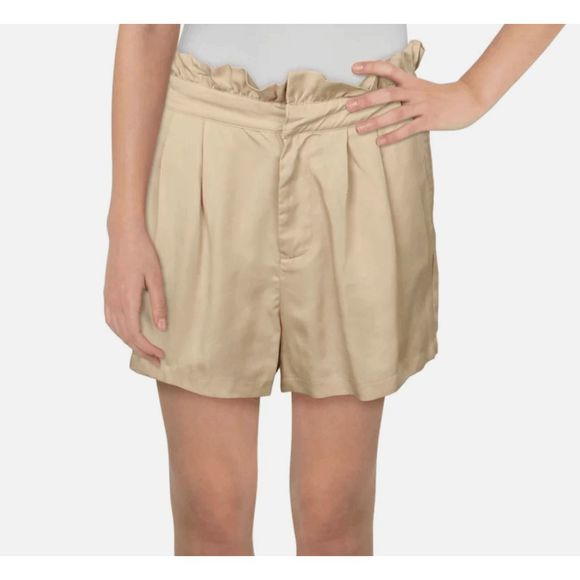 Cupcakes and Cashmere Leah Paper Shorts in Cafe Au Lait, Sz Large, MSRP $89 - Picture 1 of 7